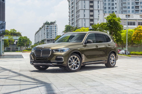 BMW X5 2020 có ưu điểm gì để cạnh tranh với Audi Q7?