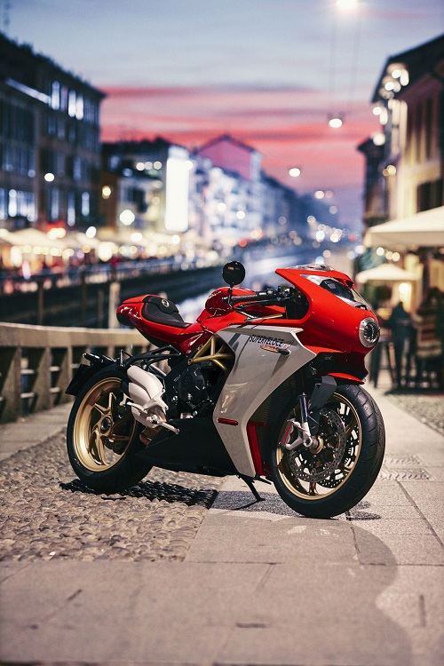 Hậu Covid 19, MV Agusta "chào sân" cực phẩm Superveloce 800 2020