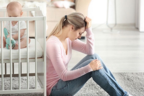 Bố mẹ chồng muốn tôi làm việc... thay osin