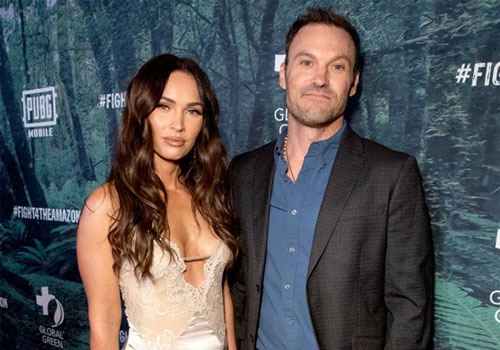 Chồng Megan Fox bóng gió vợ đã thay lòng