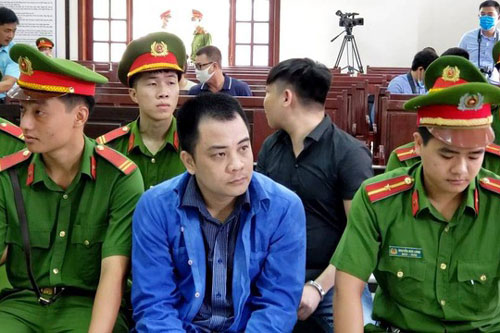 Đồng Nai: Đang xét xử vụ giám đốc gọi giang hồ vây xe chở công an