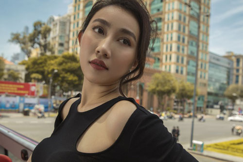 Huỳnh Hồng Loan: “Những vai diễn đẫm nước mắt vì tình đã vận vào đời tôi”