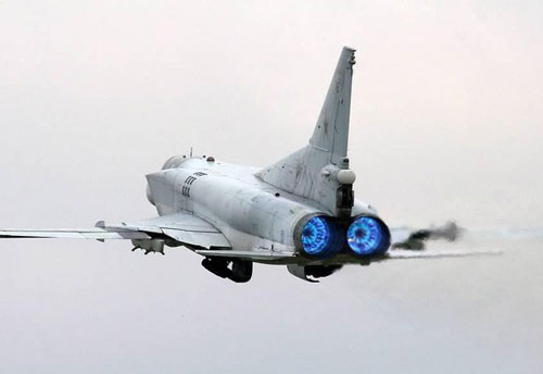 Nga sắp ra mắt tên lửa siêu thanh mới dành riêng cho oanh tạc cơ Tu-22M3M