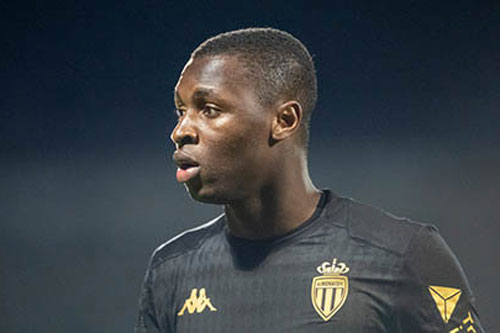 M.U "mê mẩn" hậu vệ trái nhanh, mạnh mẽ và cực khỏe