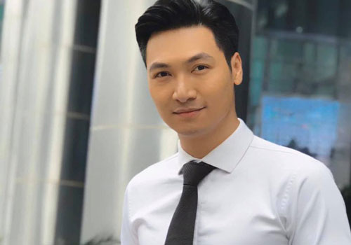 Mạnh Trường: “13 năm tôi đóng phim, vợ chỉ ghen đúng một lần”