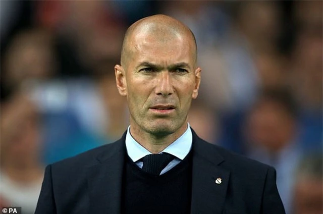 Newcastle gây sốc khi tính mời Zidane làm HLV trưởng - 1