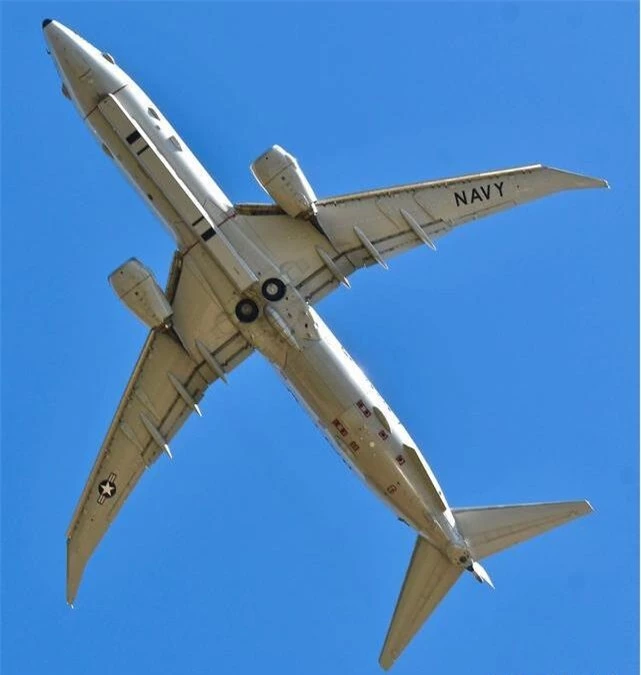 P-8A trang bị radar 'khủng', trở thành 'sát thủ' của tàu sân bay Trung Quốc