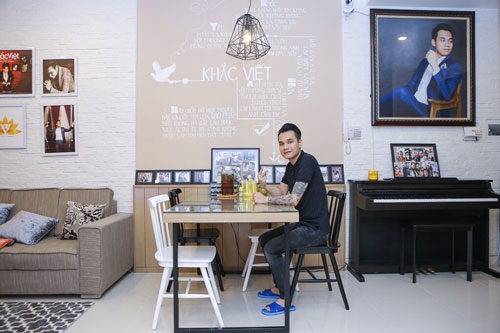 Mua liền 2 căn nhà tặng vợ mang thai song sinh, Khắc Việt giàu cỡ nào?