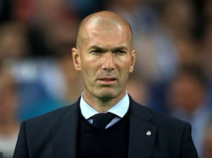 Newcastle gây sốc khi tính mời Zidane làm HLV trưởng
