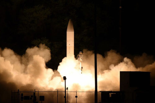 Chúng tôi đầu hàng! – Nga chế giễu siêu tên lửa "nhanh gấp 17 lần" của Mỹ, ông Trump bẽ bàng vì nói hớ?