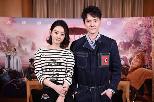 Động thái ngọt ngào của Triệu Lệ Dĩnh dành cho Phùng Thiệu Phong trong lễ tình nhân của Trung Quốc