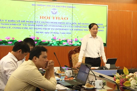 Thứ trưởng Bộ TT&TT Phạm Anh Tuấn phát biểu tại hội thảo lấy ý kiến sửa đổi Nghị định 72. Nguồn ảnh: MIC