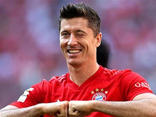 Bayern đề xuất cải cách tiền lương mang tính bước ngoặt lên UEFA