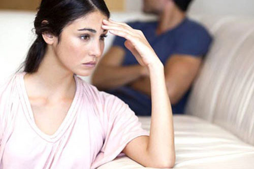 Mẹ chồng ki bo khiến con dâu 'nghẹt thở'