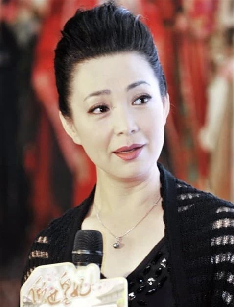 Hoàng hậu độc ác của Hoàn Châu cách cách: Người phụ nữ tài ba bị con gái 'chối bỏ', mang tiếng ác suốt 20 năm 6