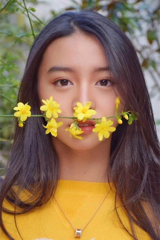 Vẻ đẹp trong veo như nàng thơ của người mẫu 17 tuổi Nhật Bản - ảnh 8