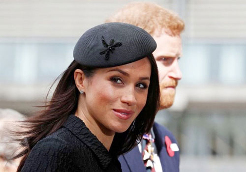 Meghan Markle muốn ra mắt cuốn sách "kể xấu" hoàng gia càng sớm càng tốt với lý do khiến dân mạng ngán ngẩm
