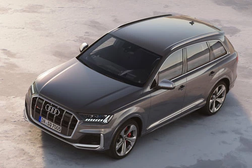 5. Audi SQ7.