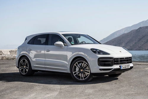 6. Porsche Cayenne Turbo.