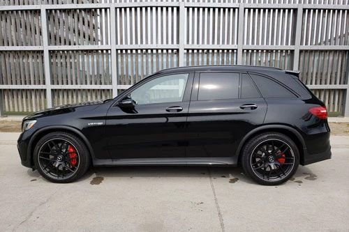 7. Mercedes-AMG GLC 63 S 4MATIC Plus.