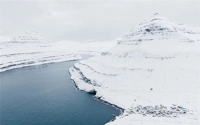 cuoc song la ky cua nhung ngoi lang don doc tren dao faroe hinh 14