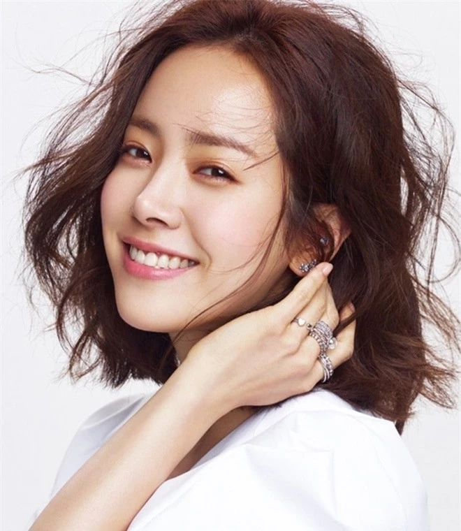 'Vượt mặt' Song Hye Kyo, Son Ye Jin được Knet bình chọn là 'Ngôi sao luôn xinh đẹp từ khi còn trẻ' - Ảnh 7