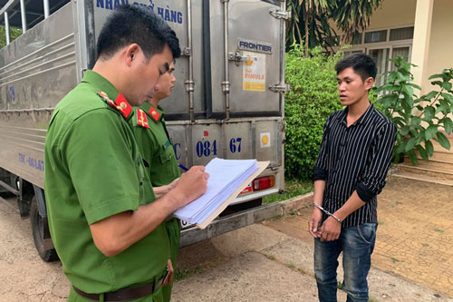 Đắk Lắk: Chưa có bằng vẫn liều lĩnh trộm ô tô tải rồi gây tai nạn