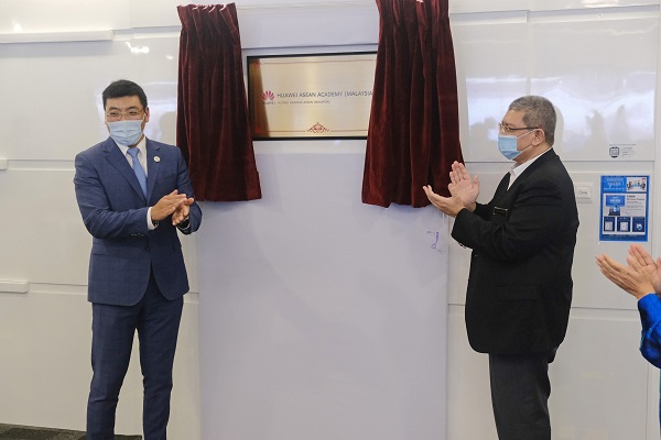 Malaysia: Huawei ra mắt Học viện ASEAN đào tạo 50.000 nhân tài kỹ thuật số 
