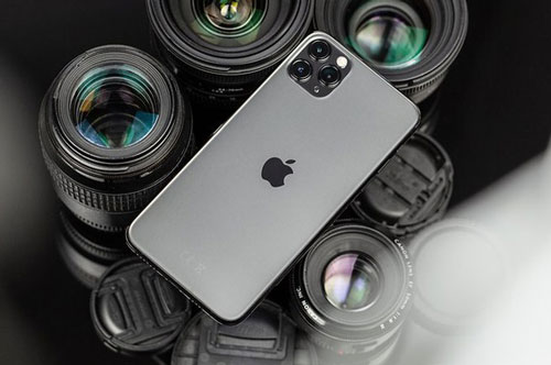 Loạt smartphone xách tay giảm nửa giá sau một năm về Việt Nam