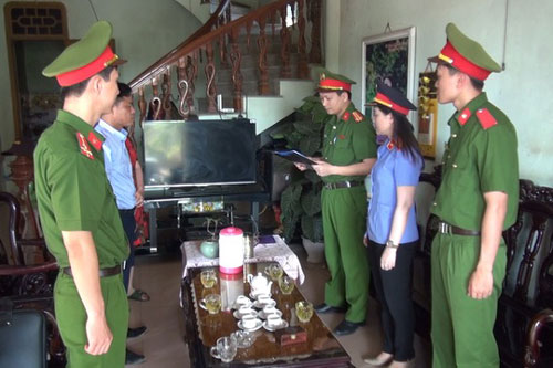 Thanh Hóa: 2 anh em lập hơn 100 bộ hồ sơ khống để rút 22 tỷ đồng từ quỹ tín dụng