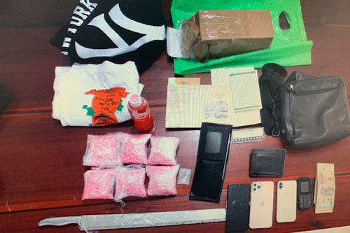 Tây Ninh: Chặn xe ô tô trên quốc lộ, phát hiện hơn 1kg ma túy đá