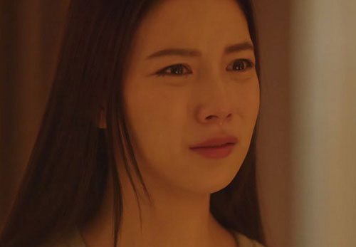 Về ra mắt nhà người yêu, gặp mẹ anh mà em sững sờ và đau lòng đến mức không còn tha thiết gì ăn uống và cười nói với bác nữa