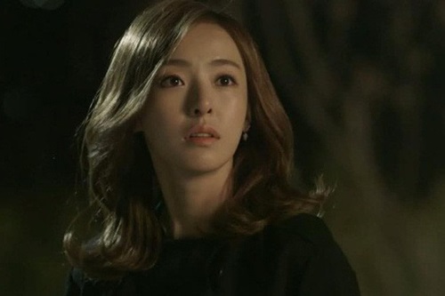 Bước 'chuyển mình' của mẹ đơn thân bị chồng bỏ khiến ai cũng lắp bắp sợ hãi