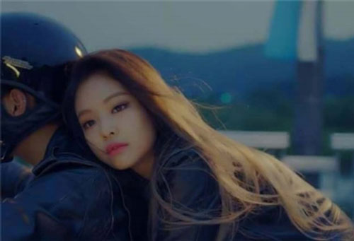 Tôi muốn buông bỏ tất cả để theo tình cũ