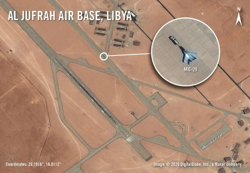 Máy bay chiến đấu Nga đã có mặt tại căn cứ không quân Al-Jufra. Ảnh: Avia-pro.