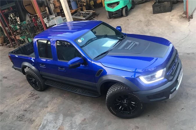 Ford Ranger đời ‘cổ’ độ kỳ công thành Ranger Raptor ảnh 01