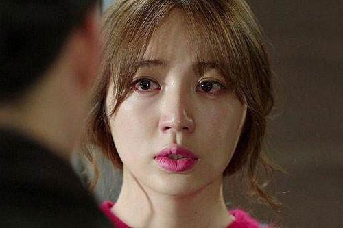 Tưởng cưới được đại gia, đêm tân hôn tôi suýt ngất khi có người gõ cửa