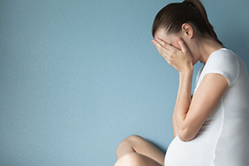 Bố chồng 'mặt nặng mày nhẹ' với tôi