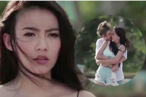 Chung sống 6 năm, lướt Facebook thấy chồng kỉ niệm tiệc yêu 7 năm hoành tráng với người phụ nữ lạ