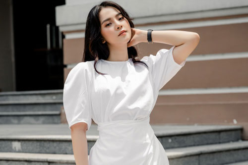 “Tình địch” Nhã Phương vượt trầm cảm, dành dụm hết cát-xê học đại học