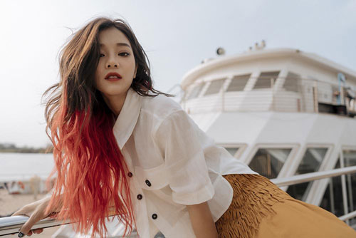 Hoàng Yến Chibi khoe vẻ xinh đẹp, cá tính