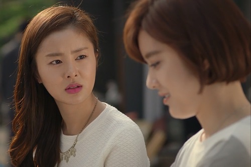 Hẹn gặp nhân tình để dằn mặt, không ngờ cô ta nói một câu khiến vợ cứng họng