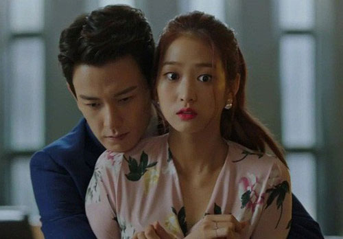 Đêm tân hôn, biết tôi đang mang thai con người đàn ông khác, chồng reo lên sung sướng khiến tôi rợn người