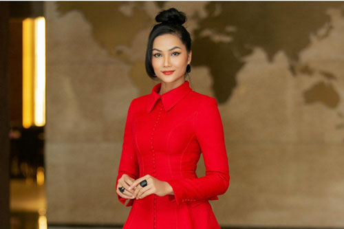 H’Hen Niê kêu gọi cộng đồng phòng, chống nạn mua bán người