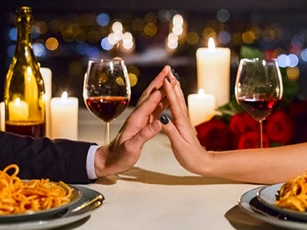 Trắc nghiệm: Chàng trai như thế nào sẽ khiến bạn 'say như điếu đổ'?