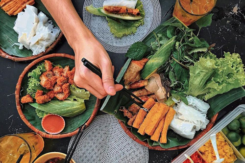 Bún sứa và 7 món ăn lạ vị đáng thử khi tới Nha Trang