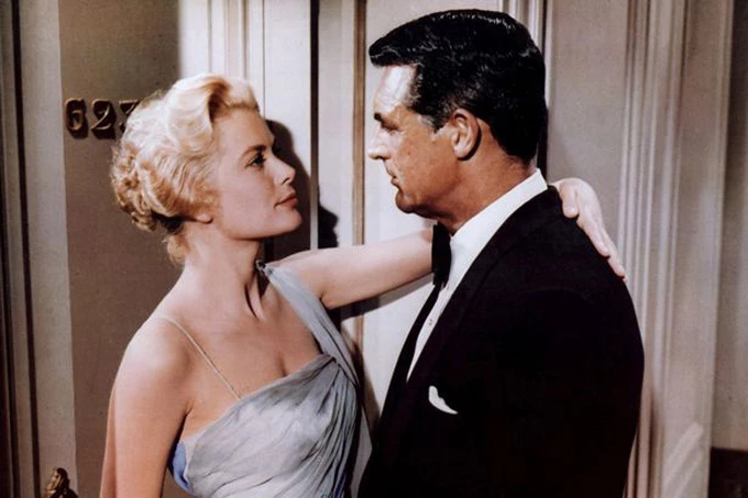 Grace Kelly cùng người tình điện ảnh Cary Grant trong bộ phim "To Catch A Thief" năm 1955. Ảnh: Rex. 