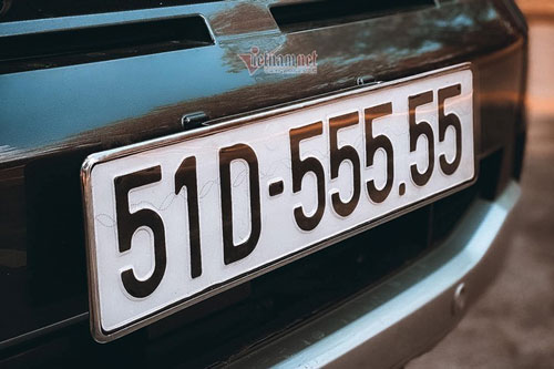 Ford Ranger biển số ngũ quý 5, rao bán 3,1 tỷ đồng