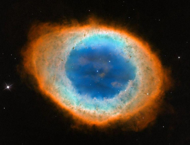 Cảnh tượng tuyệt đẹp của một ngôi sao đang chết