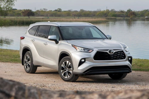 2. Toyota Highlander 2020.